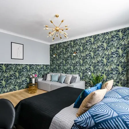 Clicktheflat Palace Of Culture View - Guest house *