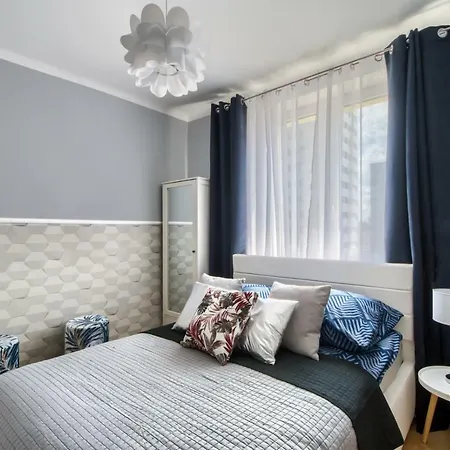 Clicktheflat Palace Of Culture View - * Warsaw